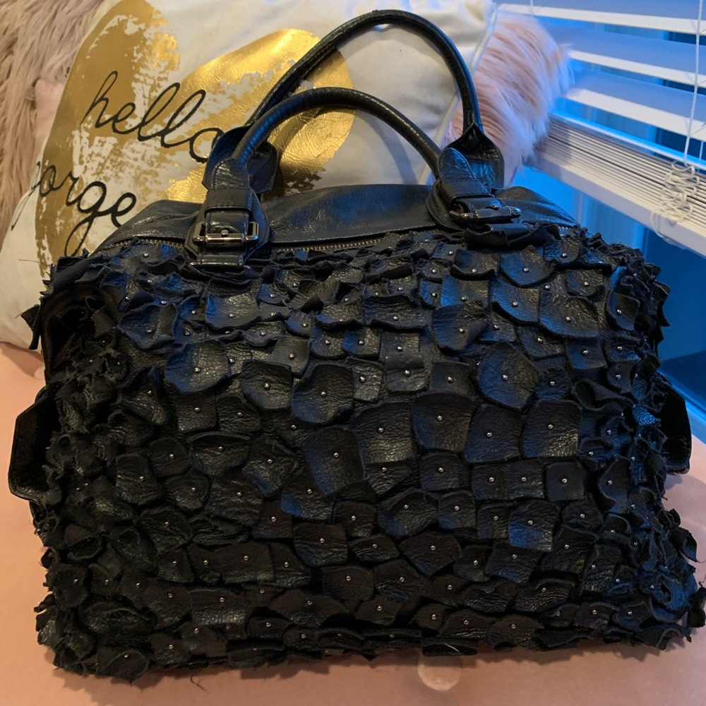 Kenneth Cole black purse